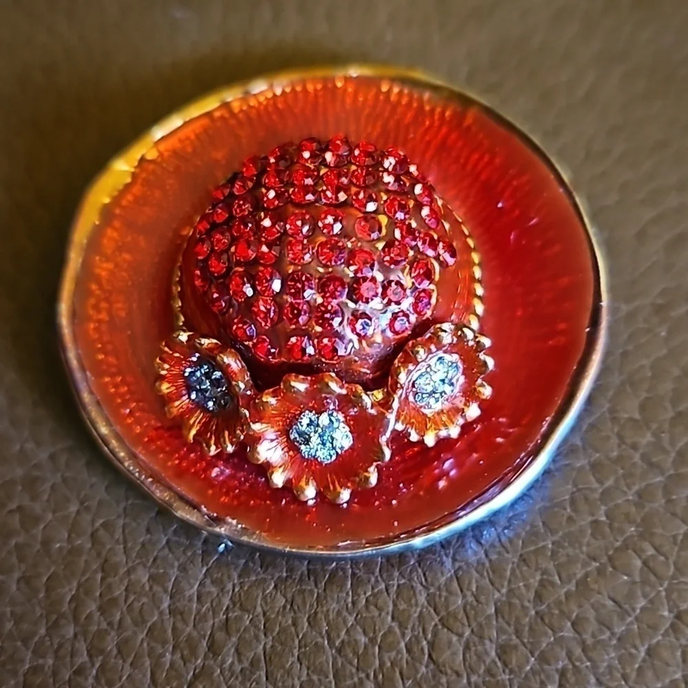 3/$30 Vintage Red Hat Enamel Crystal Trinket Box